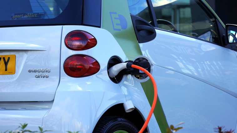 Etats Unis : les voitures électriques obligées d’émettre un son à moins de 30 km/h 