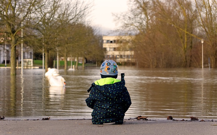 Val-de-Marne : les habitants mobilisés face aux inondations
