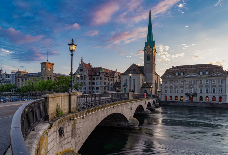 Immobilier de luxe : Zurich championne en 2020, Paris dégringole