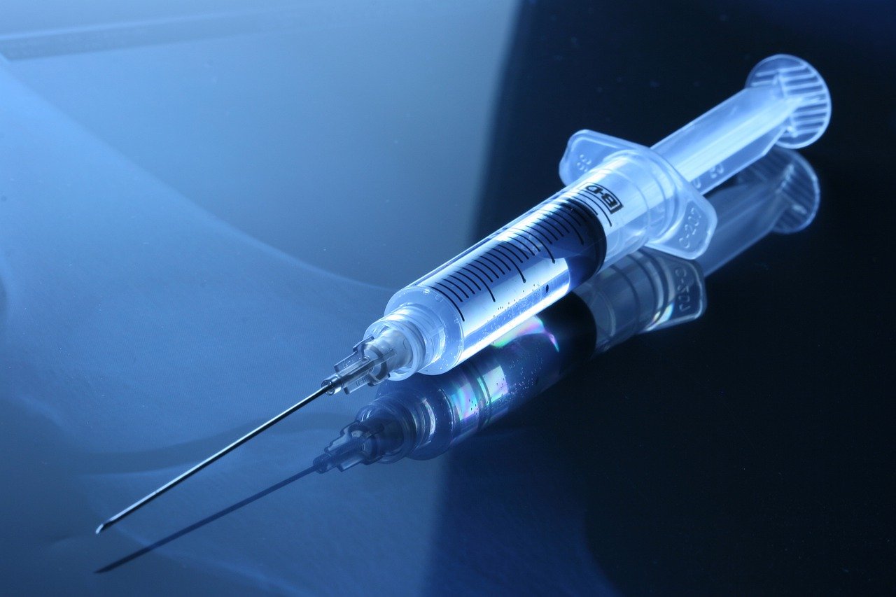 VIH : Moderna lance les essais d’un vaccin à base d’ARN