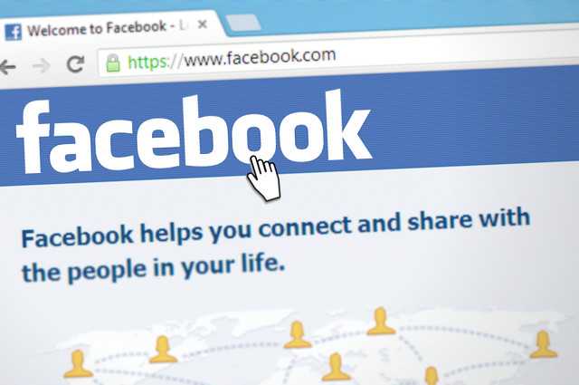 Et si les services de Facebook et Instagram n'étaient plus disponibles en Europe ? (crédit : Pixabay)