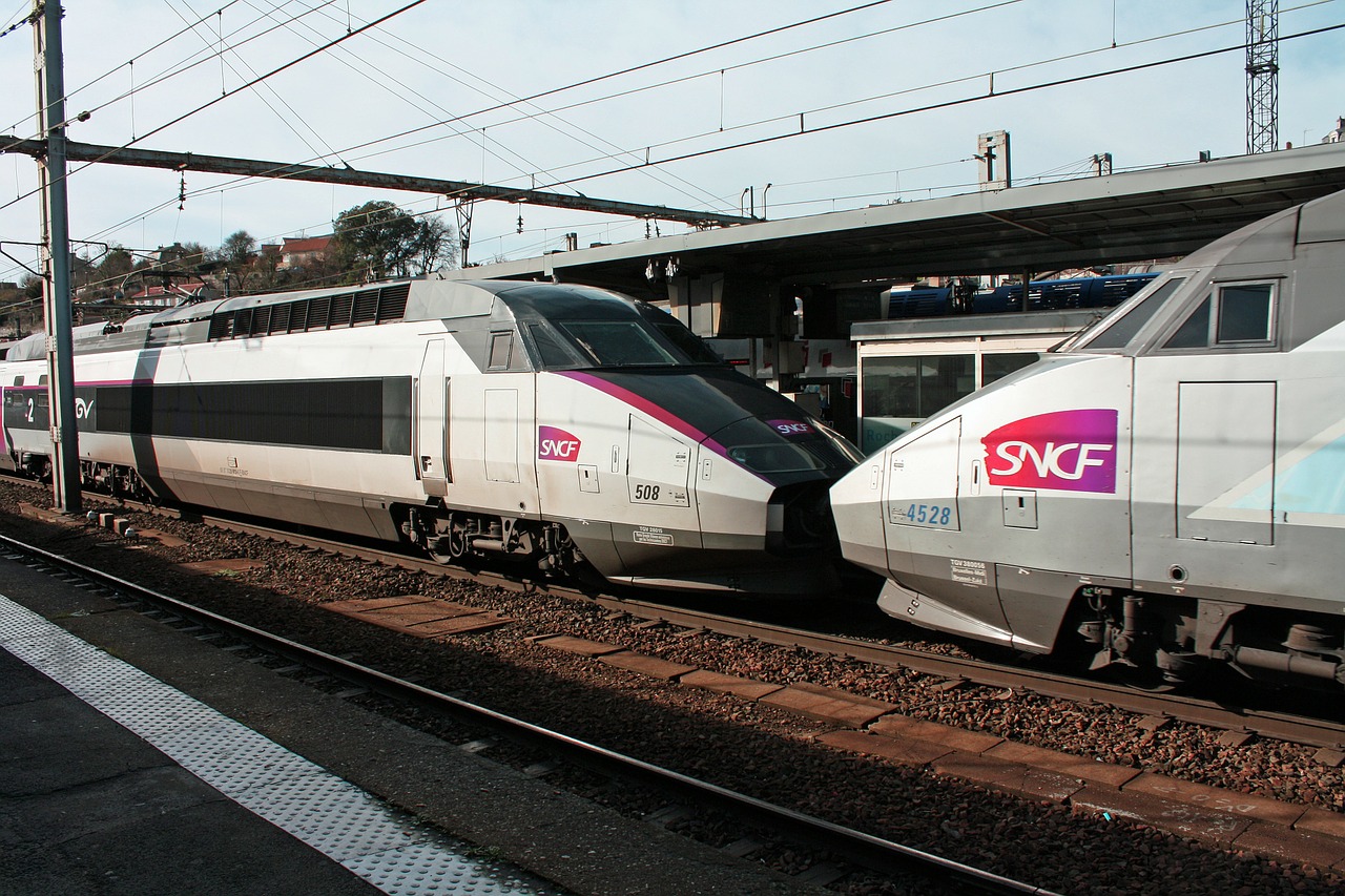SNCF : le PDG évoque une possible hausse des prix en 2023