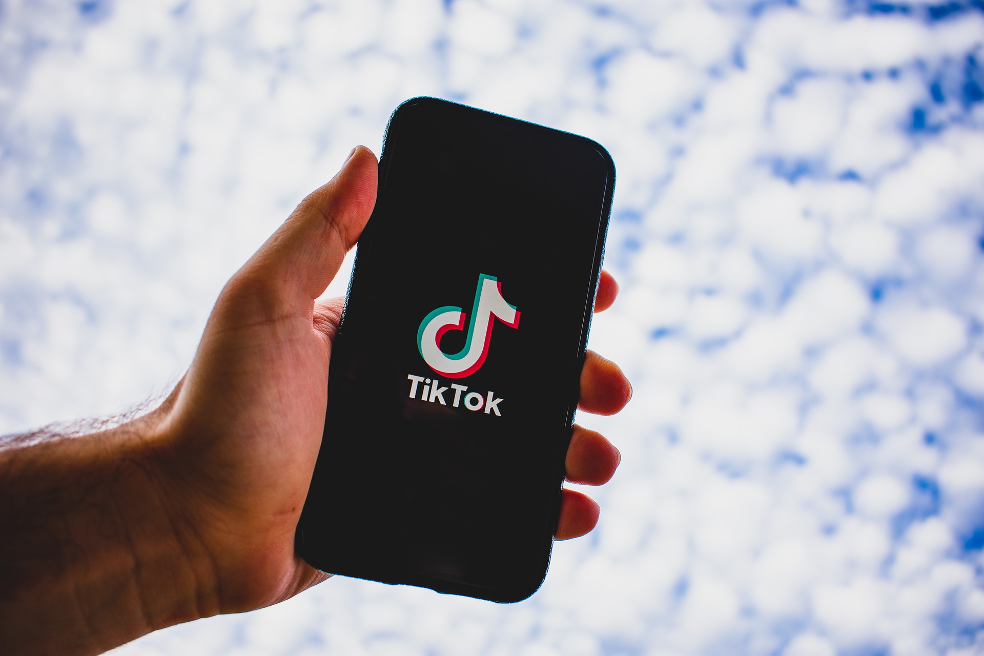 TikTok remporte une première bataille judiciaire contre son interdiction