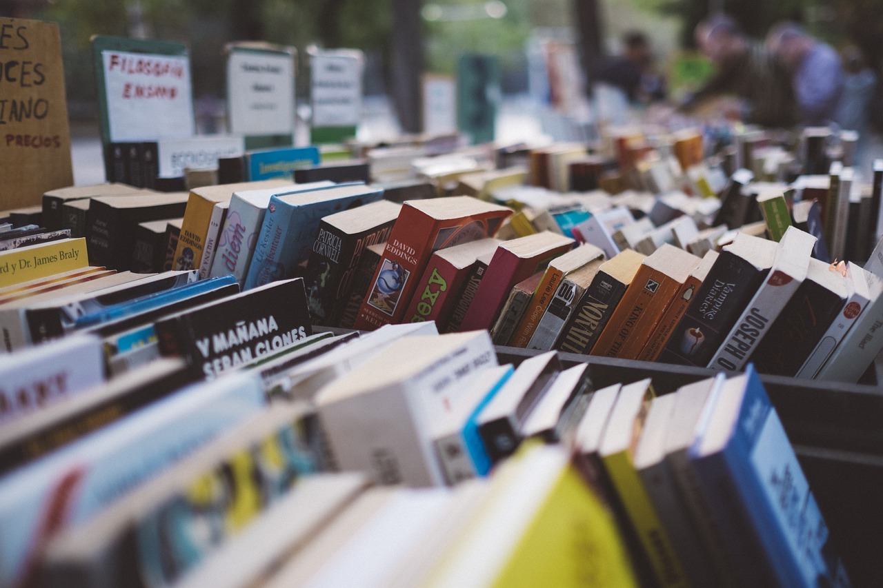 Livraison de livres : un prix plancher à 3 euros en France ?