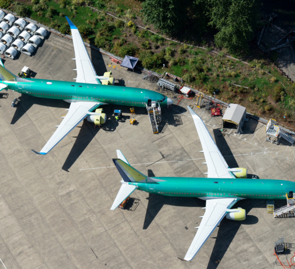 Boeing : une cinquantaine d’avions immobilisés en raison de fissures