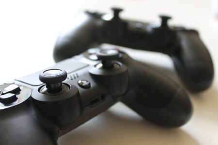 Dans la guerre des consoles, Sony reste le champion