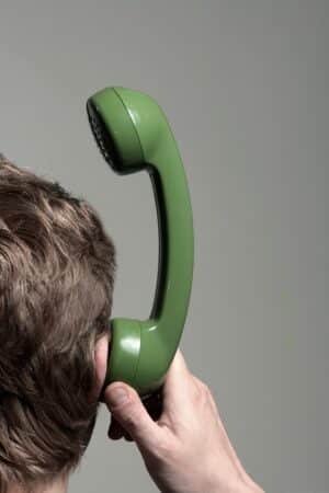 Un tribunal italien fait le lien entre usage du téléphone et tumeur