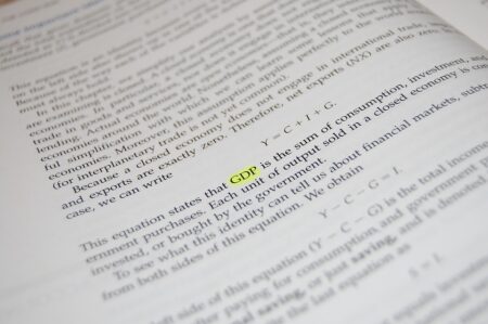 L’Insee estime à 1,5% la croissance française pour 2018