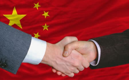 La Chine annonce la signature de gros contrats avec la France