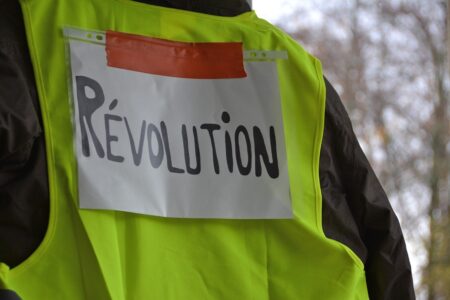 Gilets Jaunes : l’anniversaire de toutes les questions