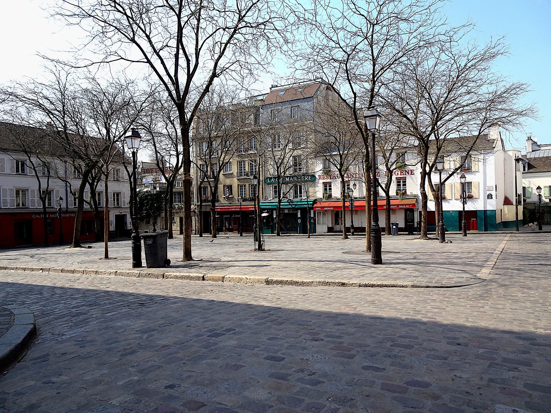 Le mois de fermeture des commerces va coûter 11 milliards