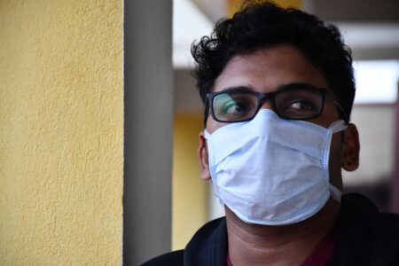 Le couvre-feu ne sera pas supprimé lors du déconfinement