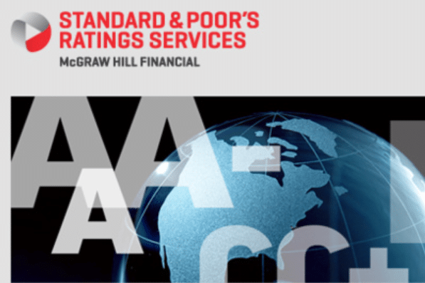 Standard & Poor’s abaisse la note de la France à AA