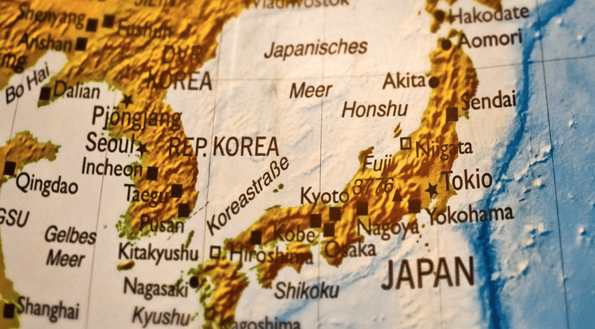 Pendant ce temps, la Corée du Nord poursuit ses tests balistiques