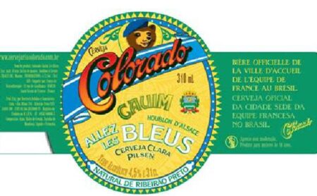 Coupe du monde de football : une première gorgée de bière pour les Bleus