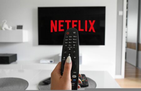 Disney+, Netflix : la course des plateformes aux abonnements avec publicité