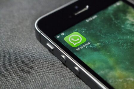 Avec Chat Lock, cachez vos conversations intimes sur WhatsApp