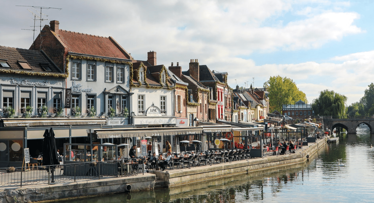 Immobilier : la baisse des prix continue sa contagion dans les villes moyennes