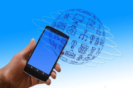 Ma French Bank : La Banque Postale met fin aux frais