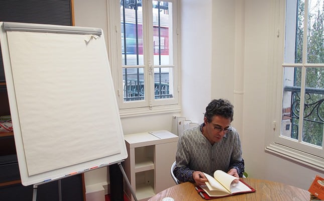 Des open spaces dans les gares