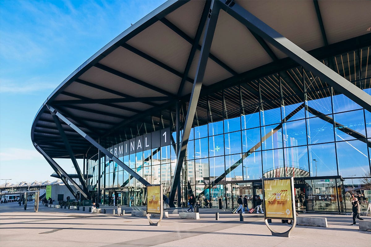 Découvrez les bons plans au départ de l'aéroport de Lyon Saint-Exupéry pour mai