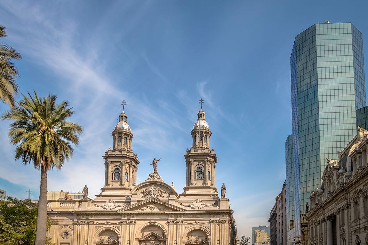 Vacances 2025 : destinations ensoleillées et budget à la hausse