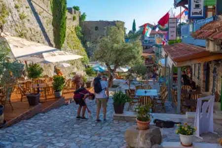 Découverte des villages enchanteurs de Portaria et Makrinitsa sur le Mont Pélion