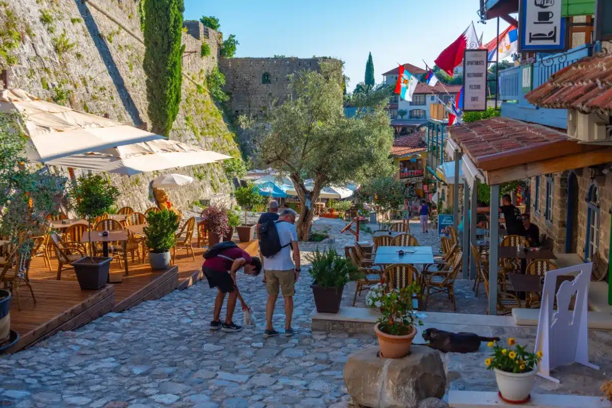 Découverte des villages enchanteurs de Portaria et Makrinitsa sur le Mont Pélion