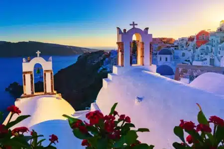 Oia : le joyau photogénique de Santorin à découvrir en 2025