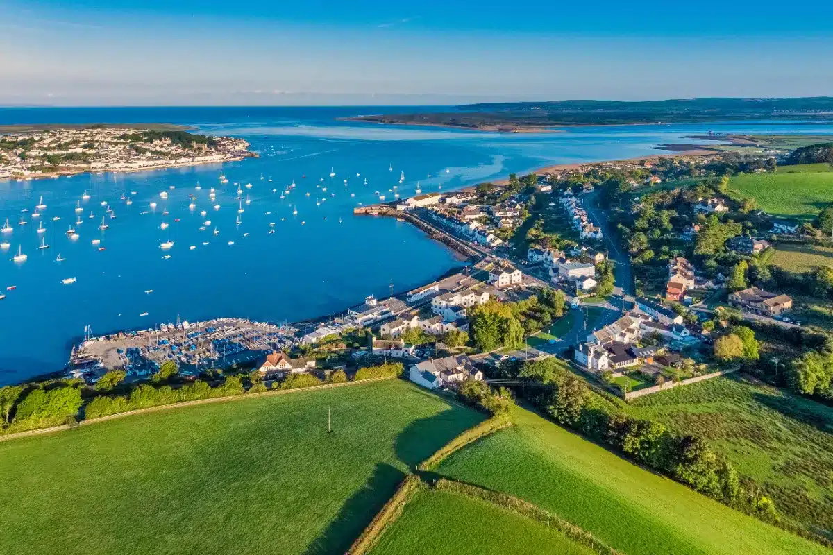 Saint-Suliac : un bijou intemporel sur les rives de la Rance