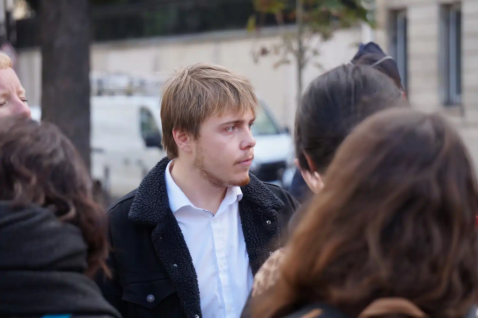 Cyril Hanouna : l’appel confirme sa condamnation pour injures