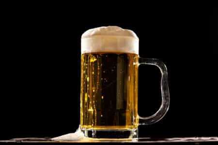 Bière John Lemon : quand Yoko Ono fait exploser les ventes d'une brasserie bretonne