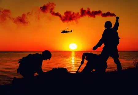 Silhouette,of,army,special,forces,infantry,soldiers,,marines,or,navy