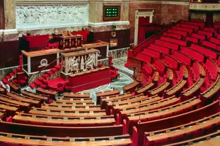 Aide à mourir : le conseil constitutionnel devrait examiner le texte