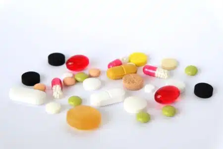 obesite-eli-lilly-accusee-de-tromper-700-millions-de-consommateurs-sur-ses-traitements-glp-1