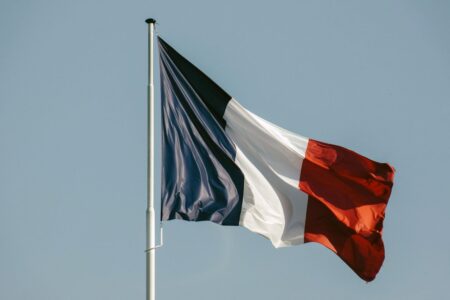 Entreprises sensibles : comment la France veut contrôler les investissements étrangers