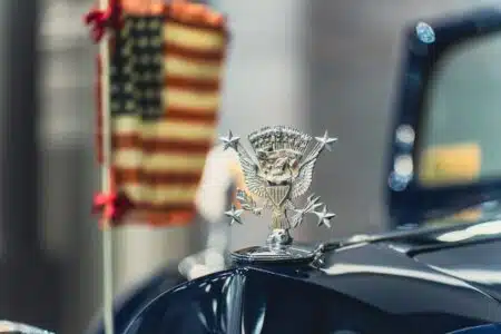 Automobile Interdiction Chine Usa