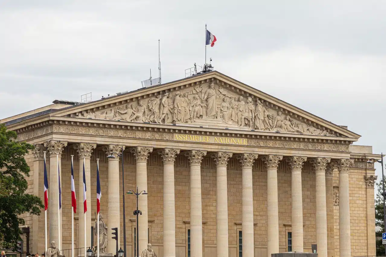 Déficit public : la cour des comptes recommande de geler le point d'indice des fonctionnaires
